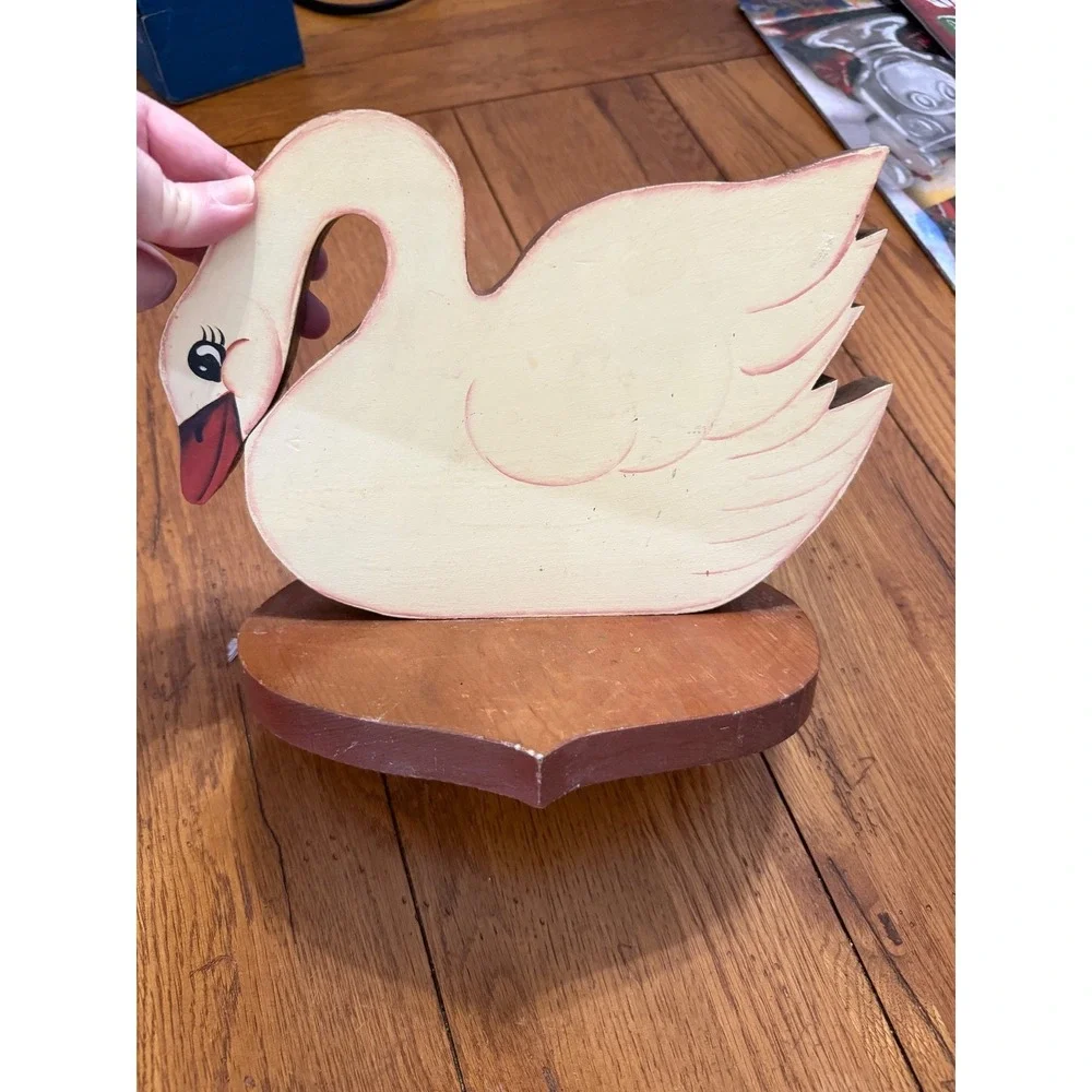vtg‎ handmade wooden duck statue on stand